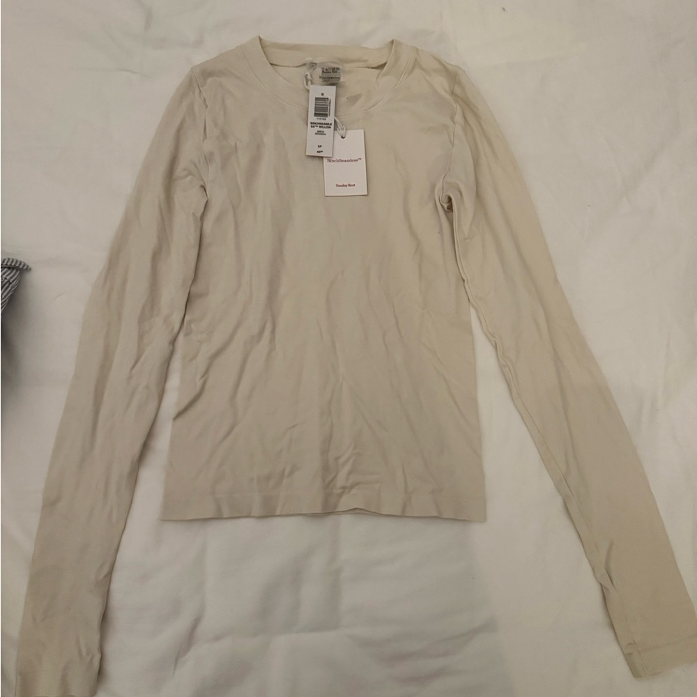 Aritzia Beige Seamless Long Sleeve T shirt (Sunday Best Brand)